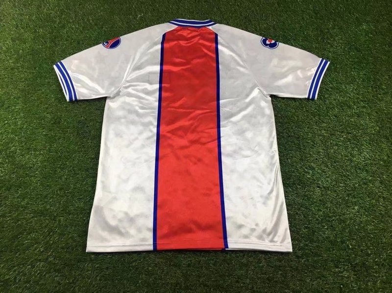 94-95 Paris away